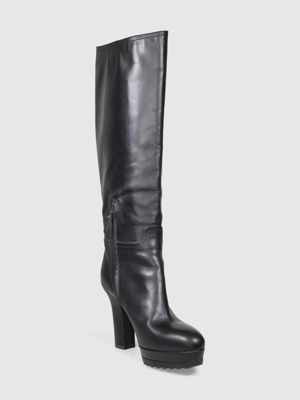 Bottega Veneta Black Leather Zipped Heeled Boots