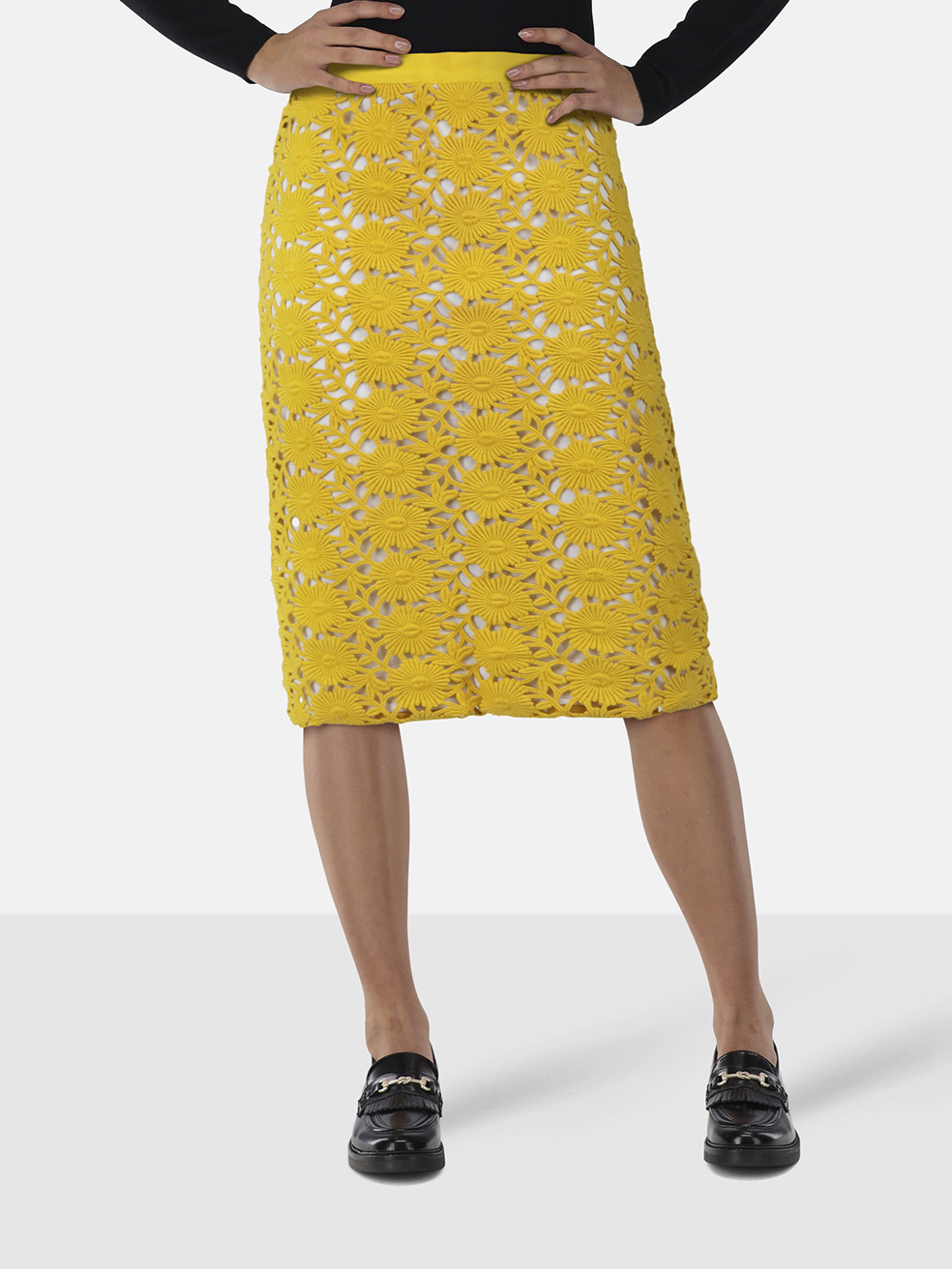 Scanlan & Theodore Yellow Floral Lace Midi Skirt