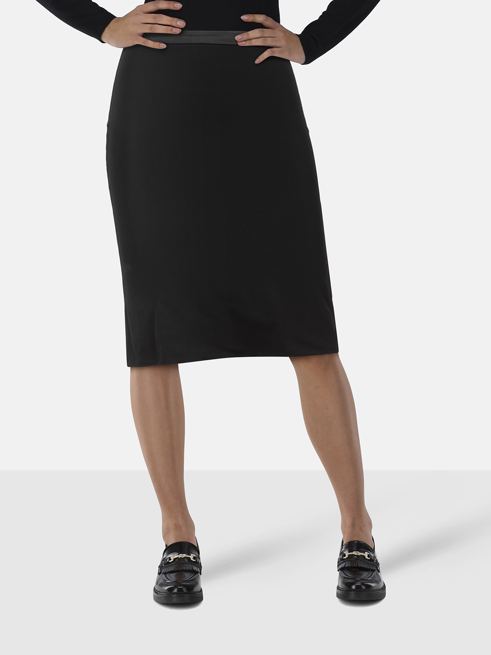 Tom Ford Black Pencil Knee Length Skirt