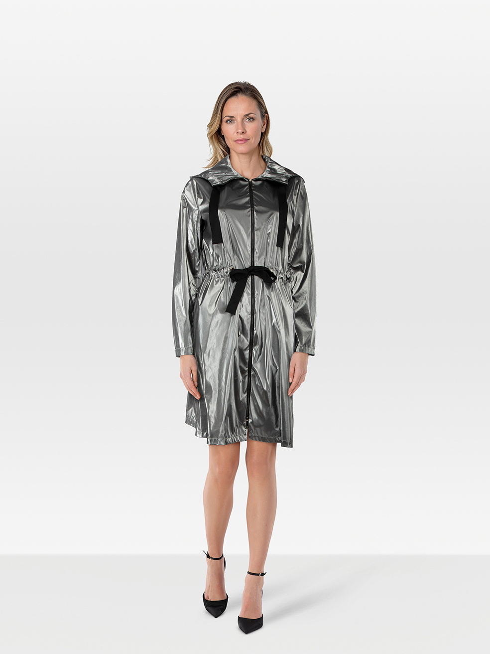 Carolina Herrera Pre-Owned Silver Metallic Hooded Raincoat