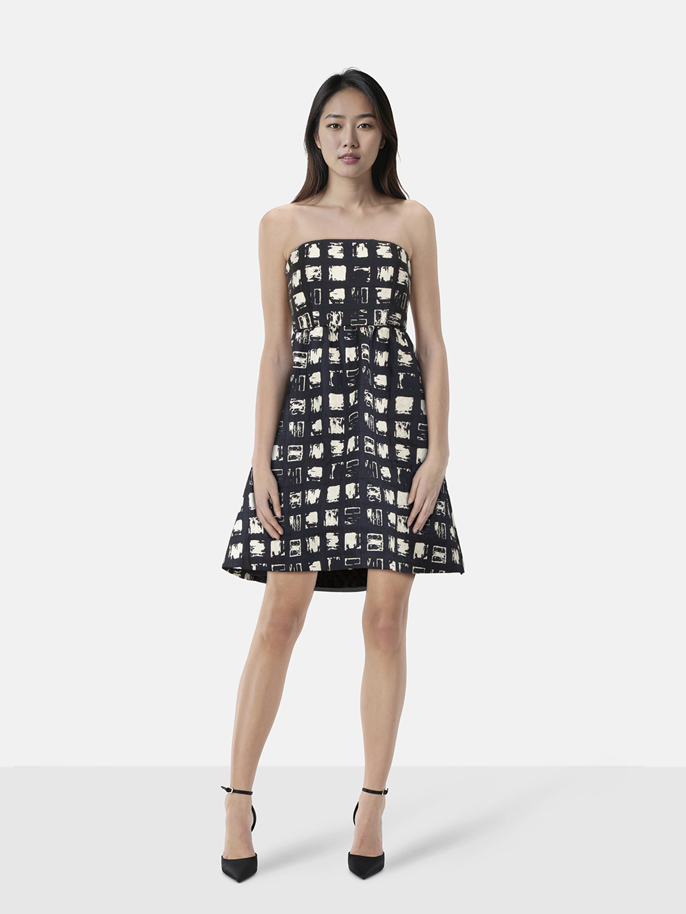 Alice + Olivia Patterned Strapless Dress