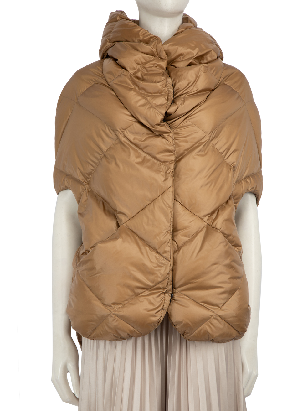 Max & Moi Pre-Owned Camel Short Sleeve Hooded Puffer Coat
