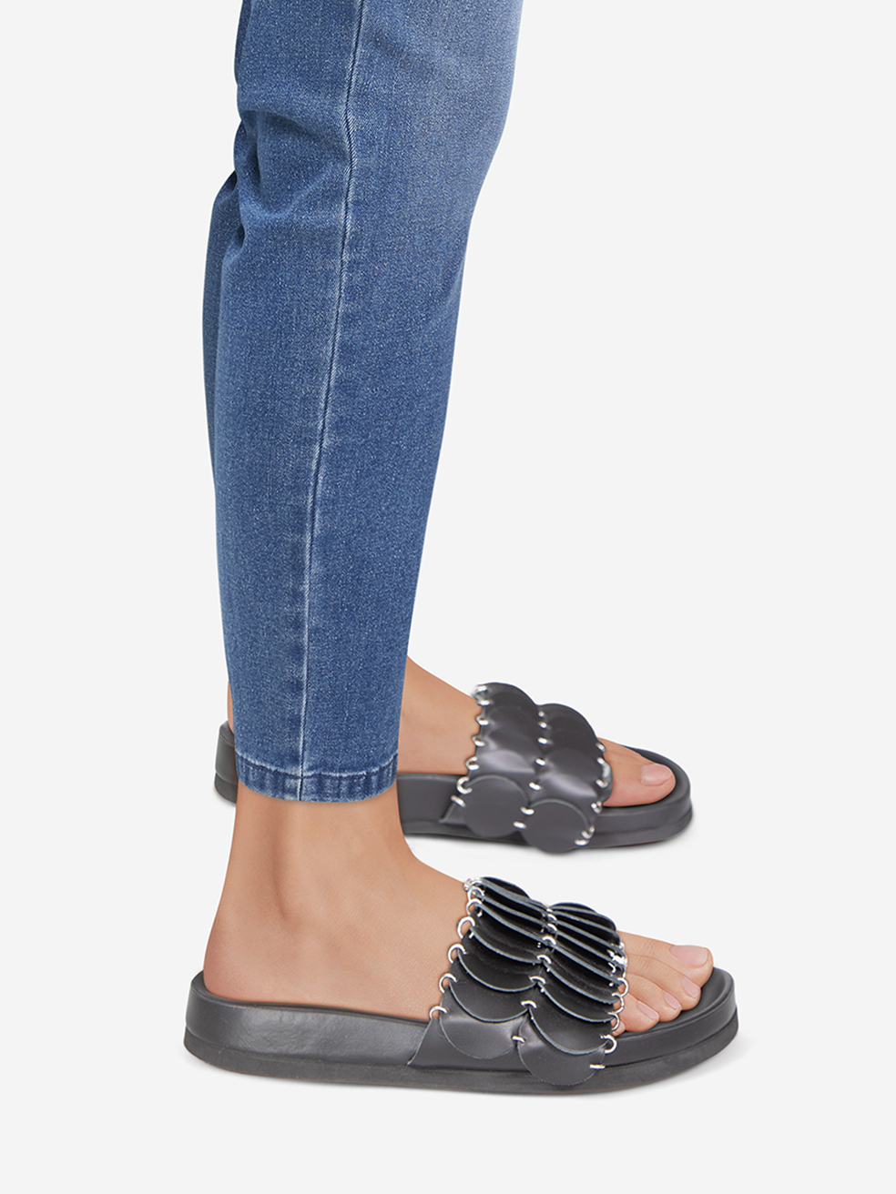 Paco Rabanne Pre-Owned Black Leather Disc Slides