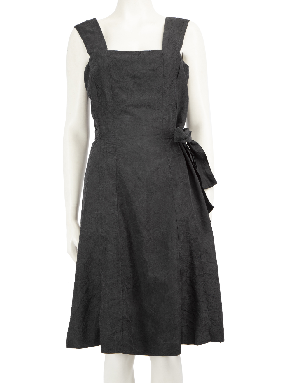 Chanel Pre-Owned Black Shoulder Strap Tie Around Dress
