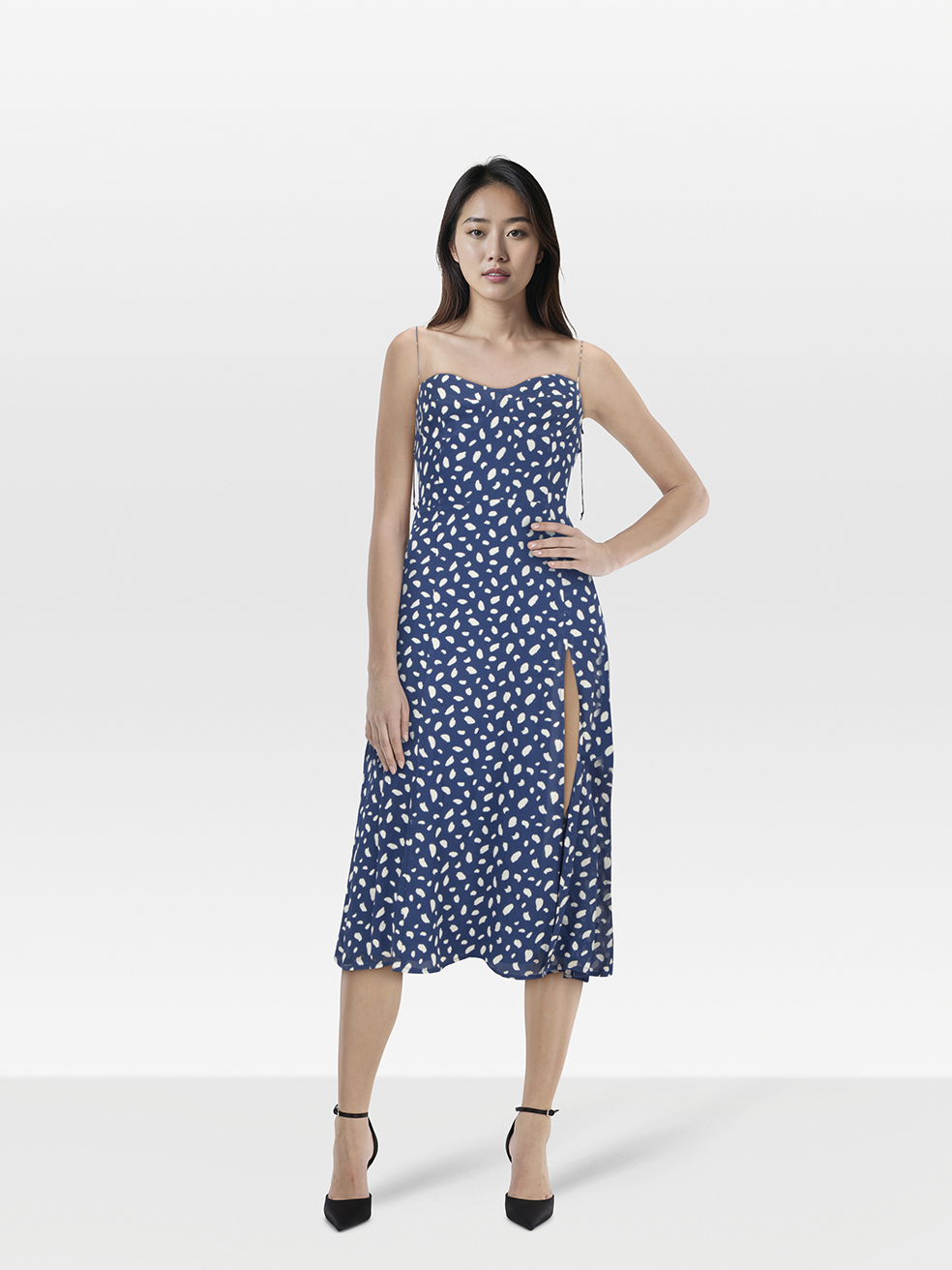 Reformation Pre-Owned Blue Dotted Summer Dress